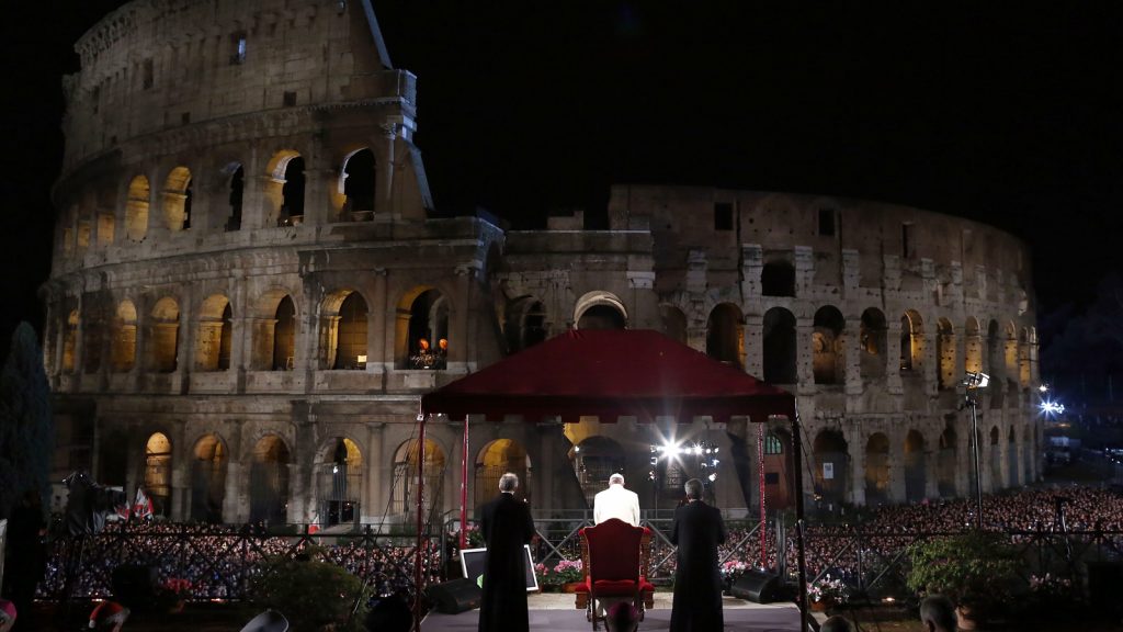 14 Ageless Architectural Masterpieces Scattered All Over the World