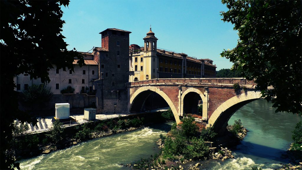 14 Ageless Architectural Masterpieces Scattered All Over the World