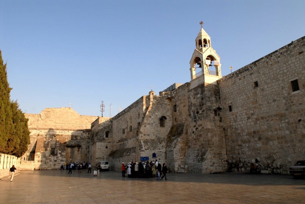 14 Ageless Architectural Masterpieces Scattered All Over the World
