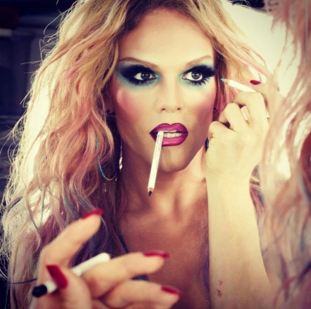 8 Drag Queens Who Are So Insanely Beautiful