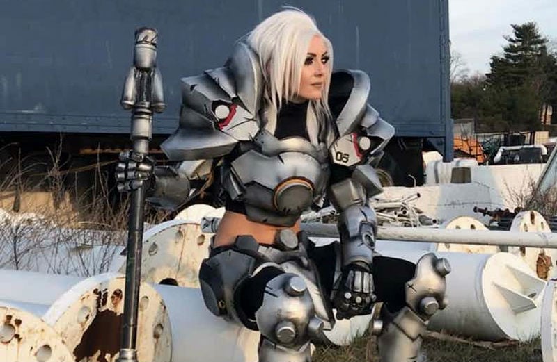 10 Cosplayers the Internet Is Obsessed With