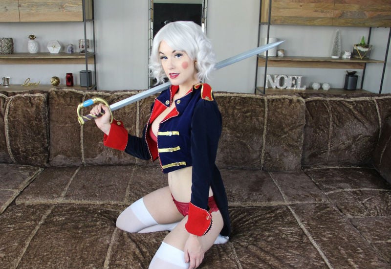 10 Cosplayers the Internet Is Obsessed With