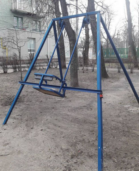 Simple Problems – Simple Solutions (23 Pics)