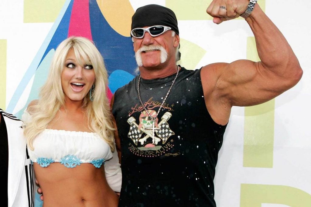 10 Celebrity Dads Who Have A Bad Relationship With Their Kids