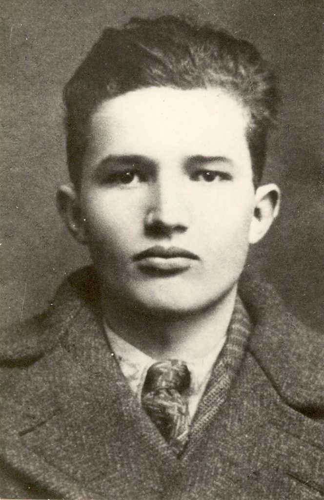 30 Photos Of Young World Leaders