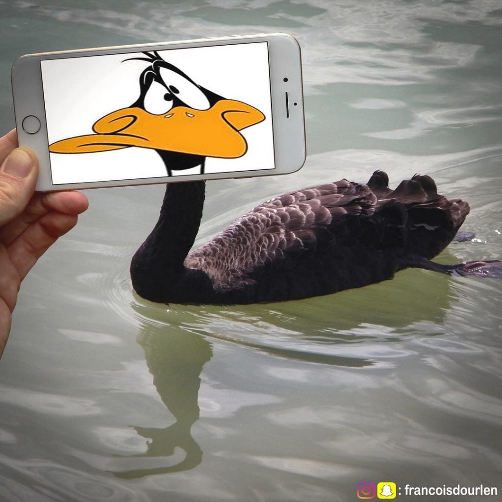 Dude Inserts Cartoon and Movie Characters Into Real Life Using His iPhone! (27 Pics)