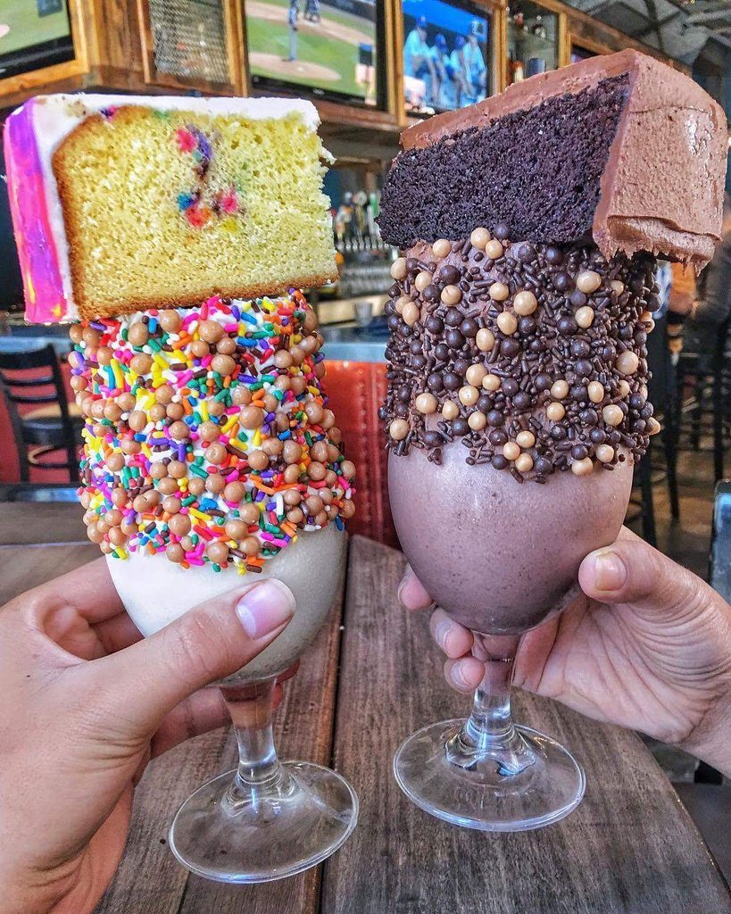 21 Times Restaurants Went Too Far With Food Serving