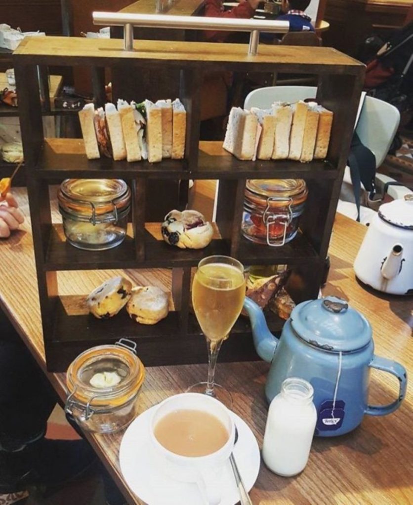 21 Times Restaurants Went Too Far With Food Serving