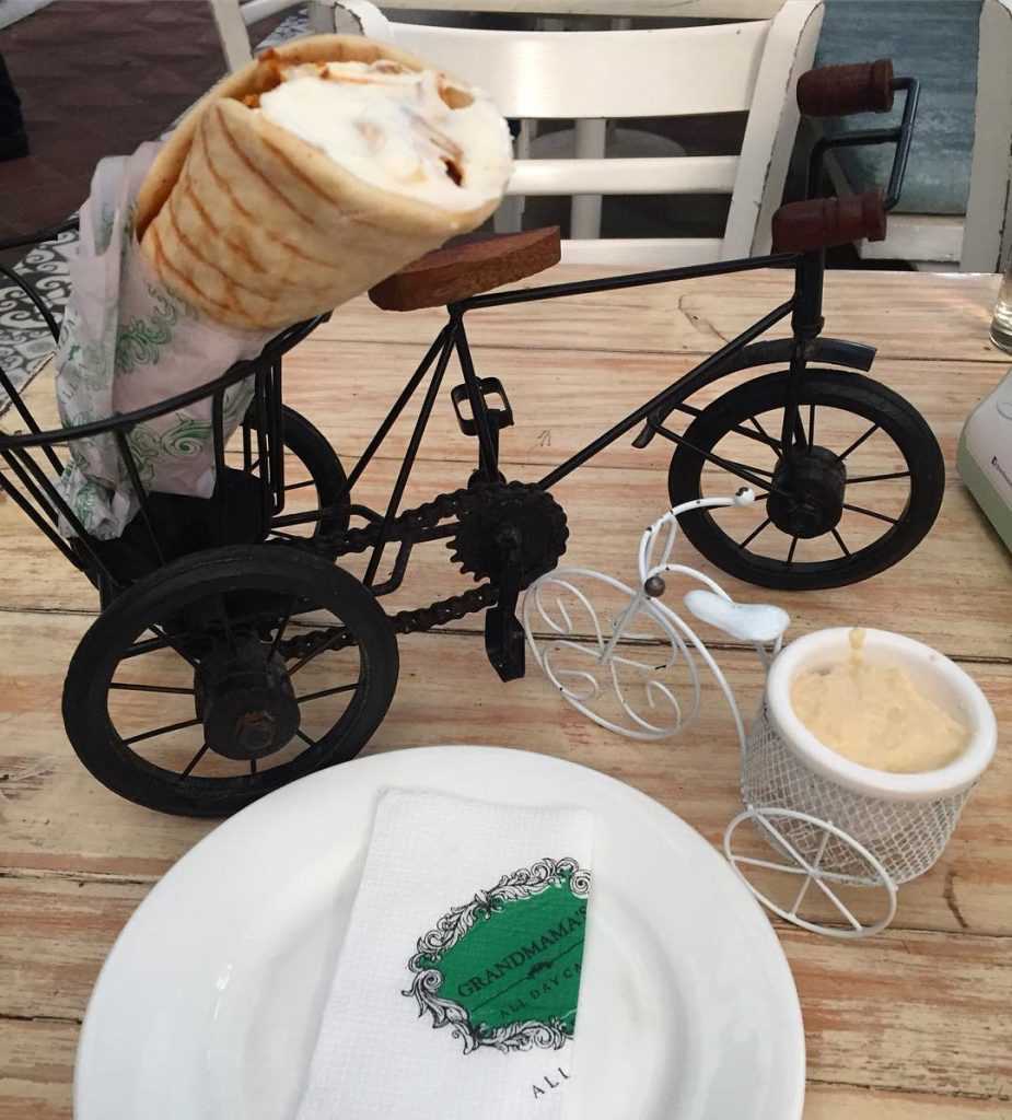 21 Times Restaurants Went Too Far With Food Serving