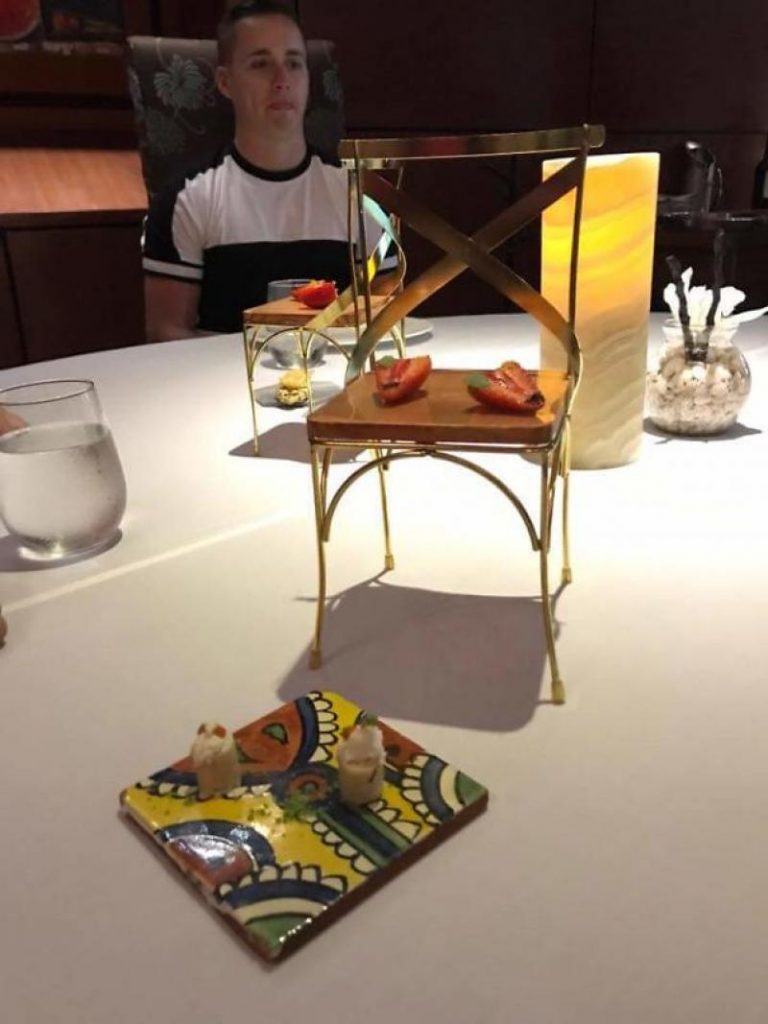 21 Times Restaurants Went Too Far With Food Serving