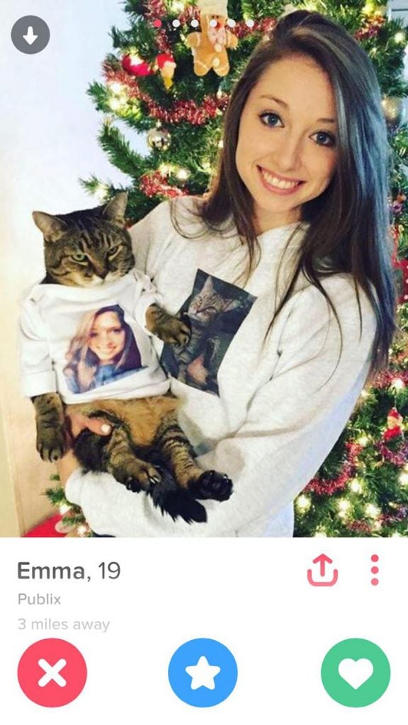 21 Tinder Profiles That Are Pure Gold