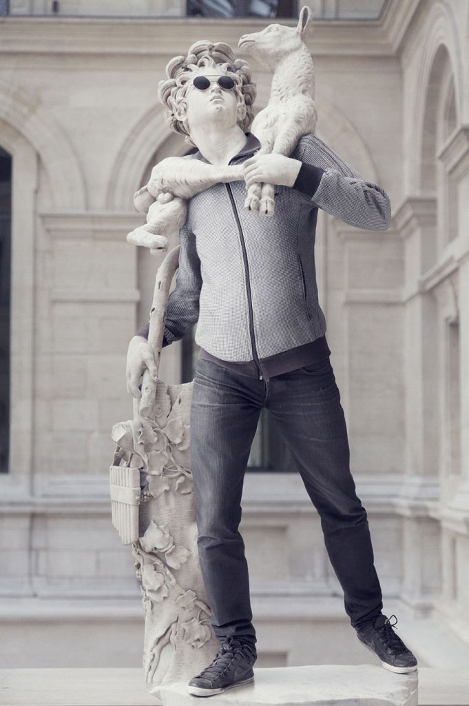 9 Classic Sculptures Dressed as Hipsters