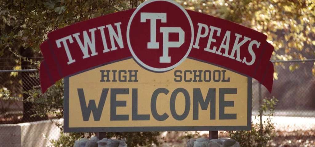 12 Actual Twin Peaks Locations That You Must Explore