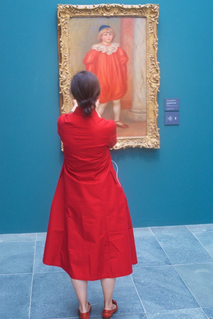 Art Gallery Stalker Looks For Visitors Who Match Famous Artworks