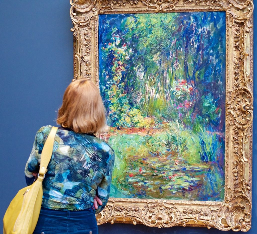 Art Gallery Stalker Looks For Visitors Who Match Famous Artworks