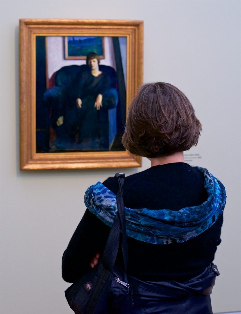 Art Gallery Stalker Looks For Visitors Who Match Famous Artworks