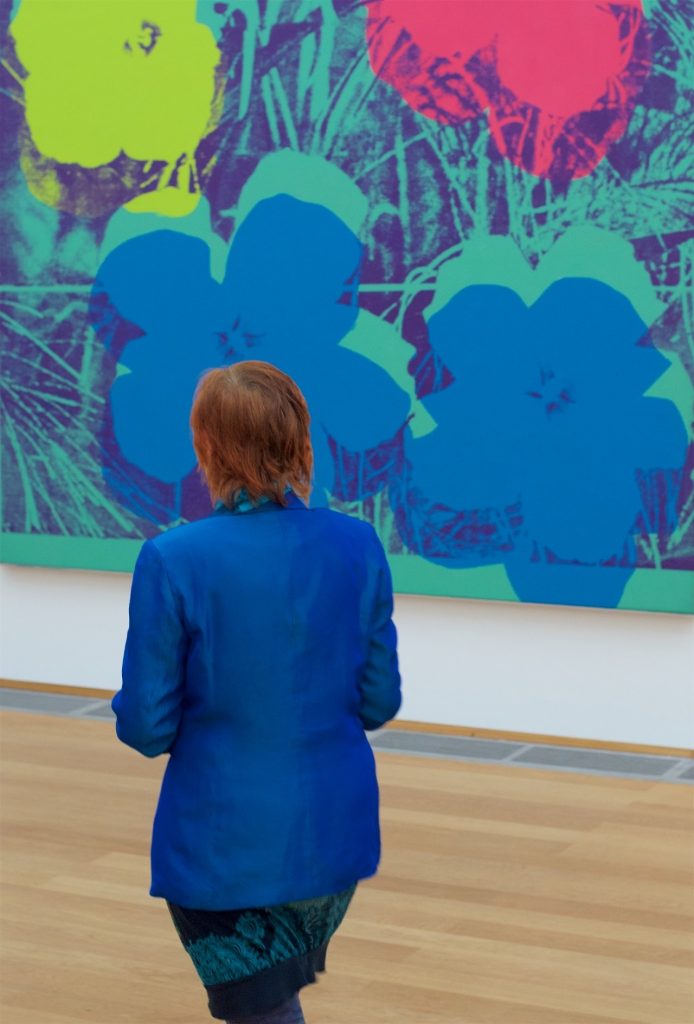 Art Gallery Stalker Looks For Visitors Who Match Famous Artworks