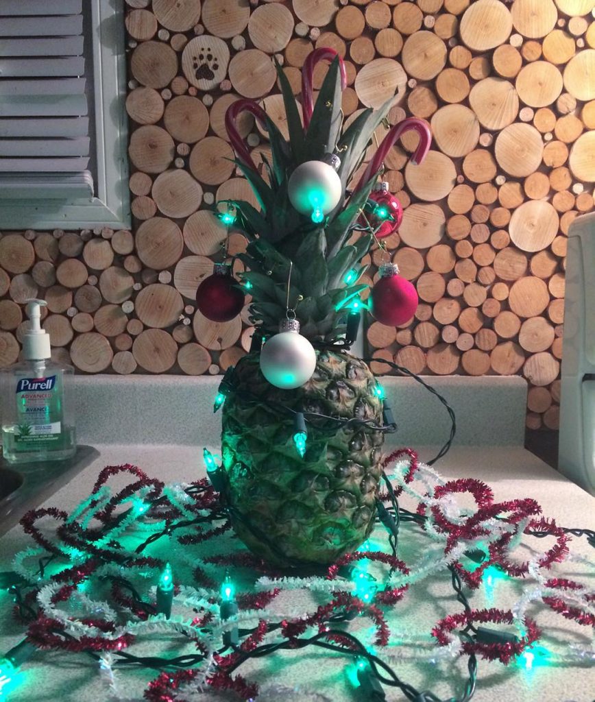 People Are Swapping Christmas Trees With Festive Pineapples Because Why Not