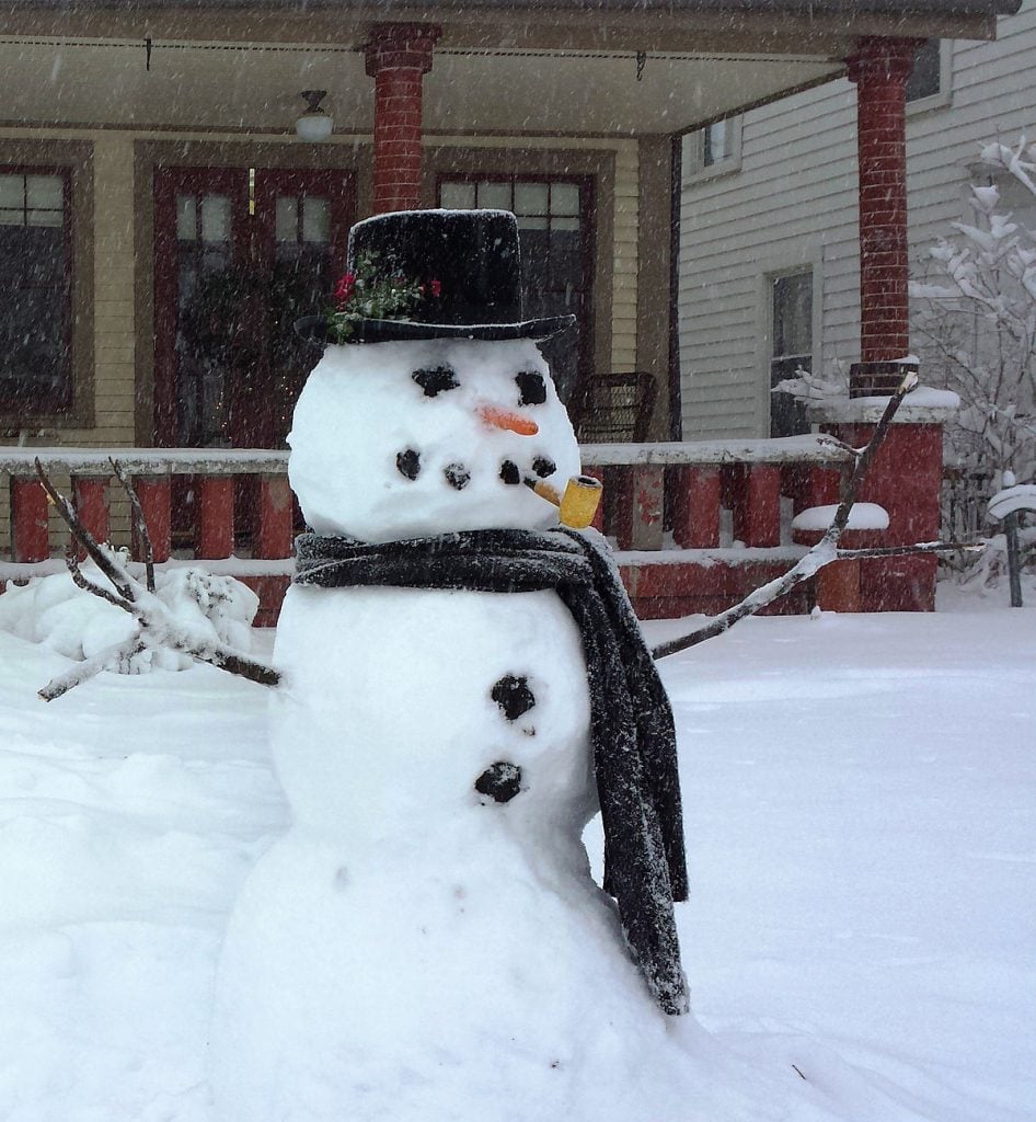 30 Weirdest Snowmen From Around the World