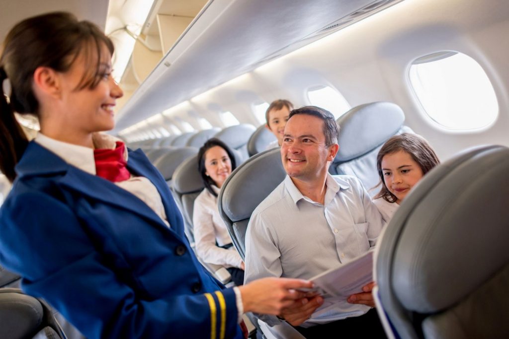 These Jobs Can Help You Make Money While Traveling