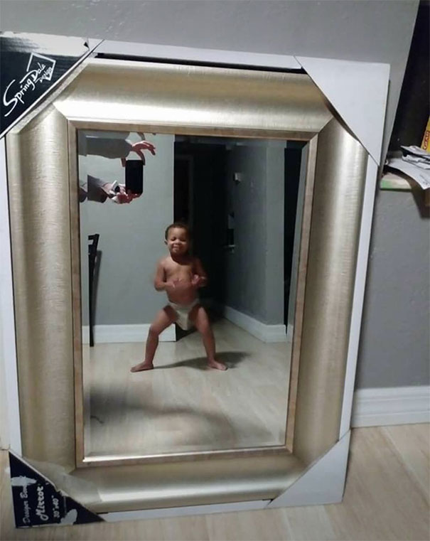 People Trying To Sell Mirrors Online Is The Funniest Thing Ever!