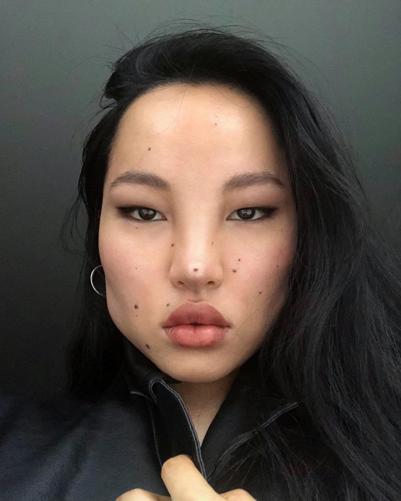 10 Instagram Accounts About Art You Need To Follow Right Now
