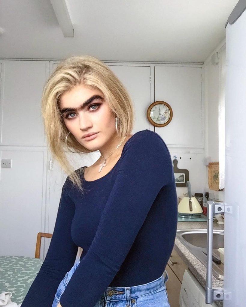 10 Unique People Who Will Hypnotize You With Their Appearance