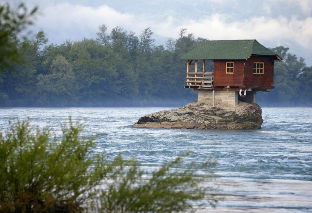 10 Impossibly Awesome Houses From All Around the World