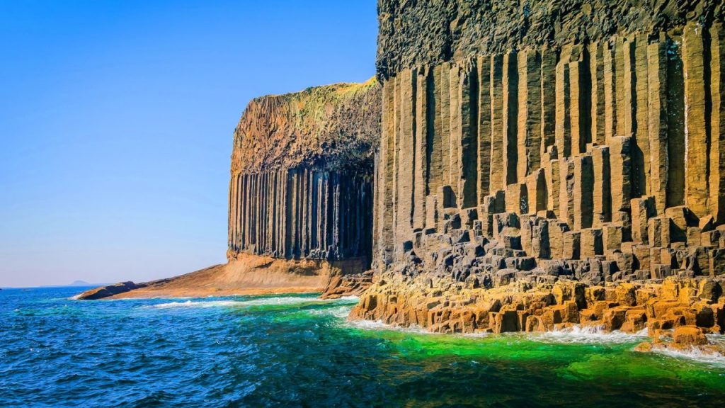 14 Most Amazing Caves in the World