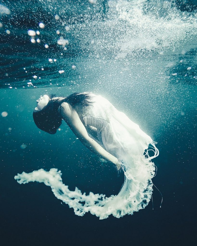 Justin Peters Does Amazing Things With Photoshop