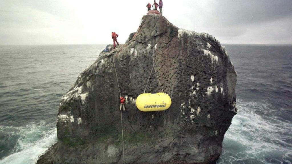 10 Quirky Islands From Around the World