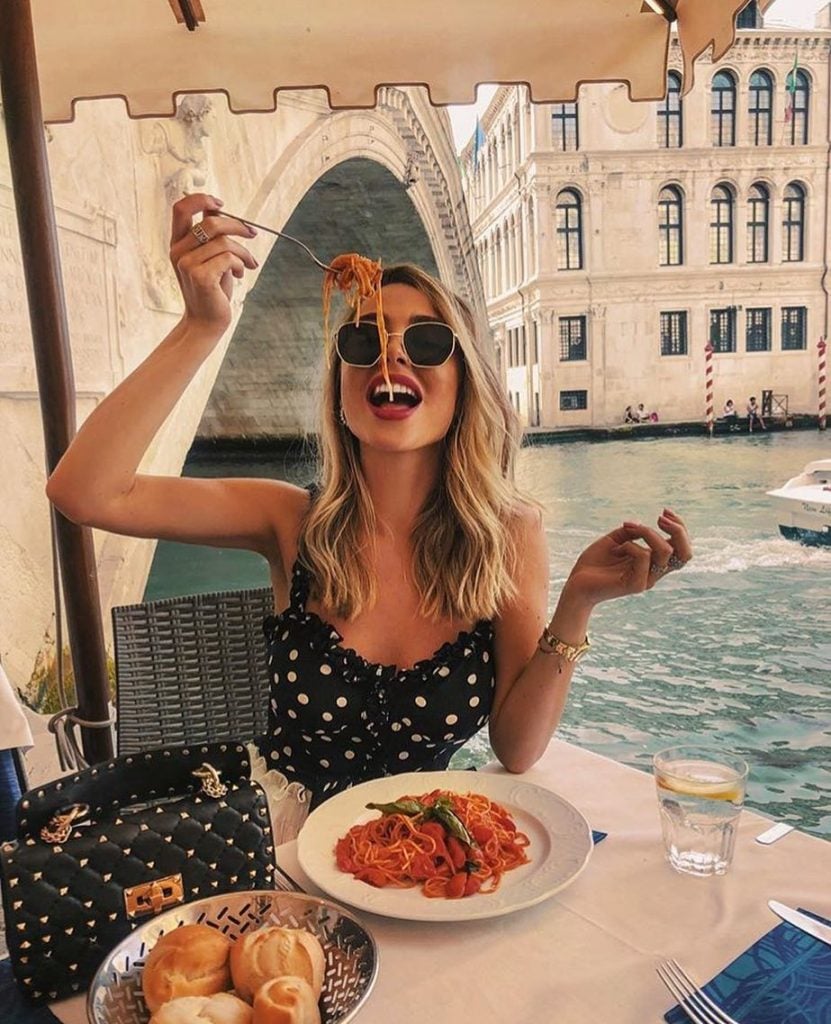 18 Ways to Spice Up Your Boring Vacation Photos