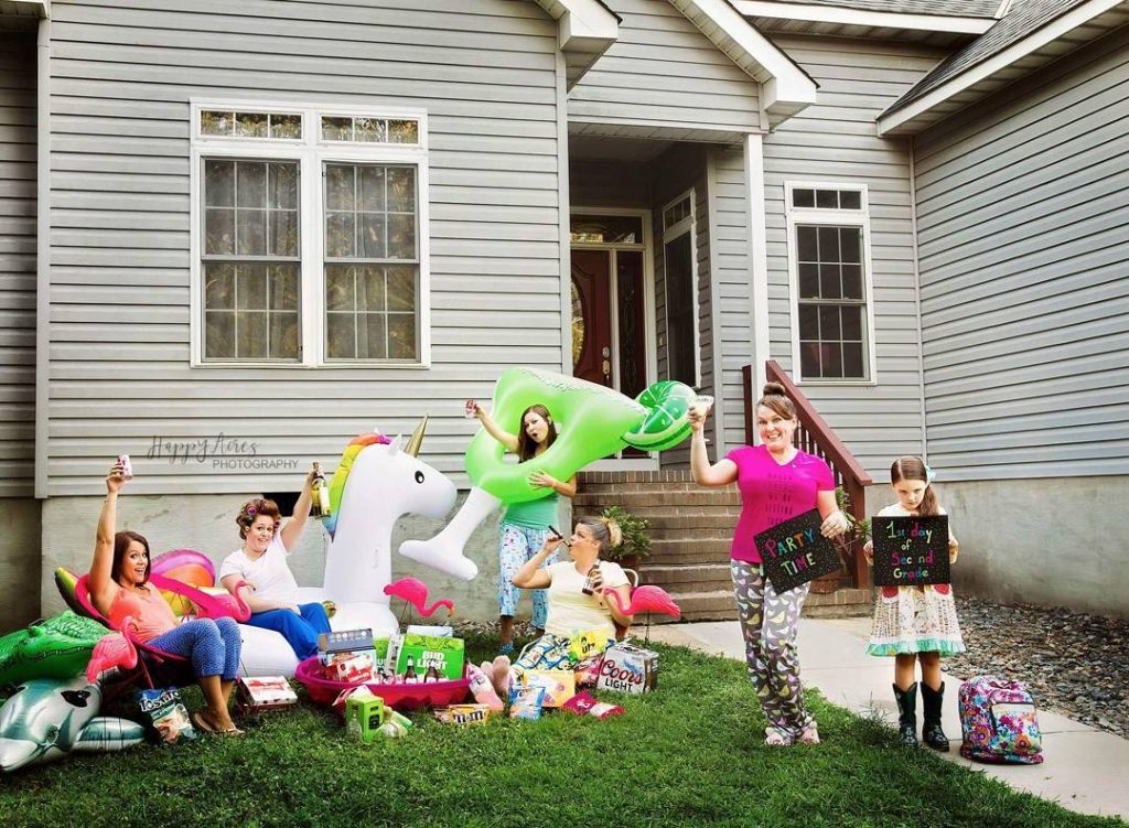 15 Hilarious Photos of Parents Sending Their Kids Back to School