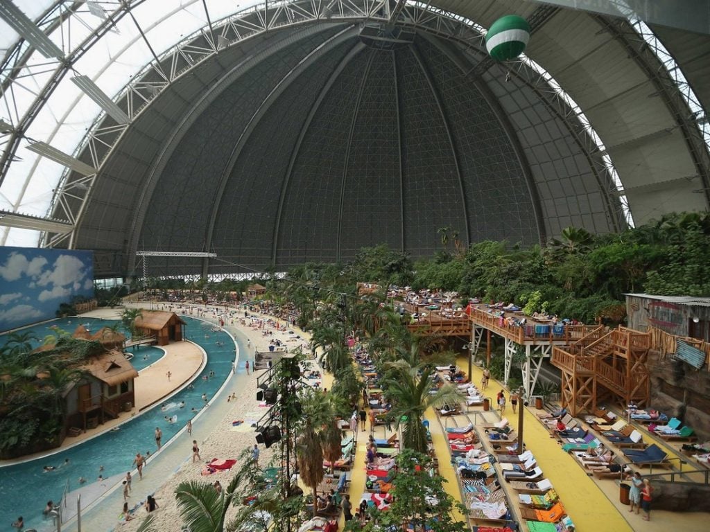 Present-Day Locations That Look Like They’re Straight From The Future