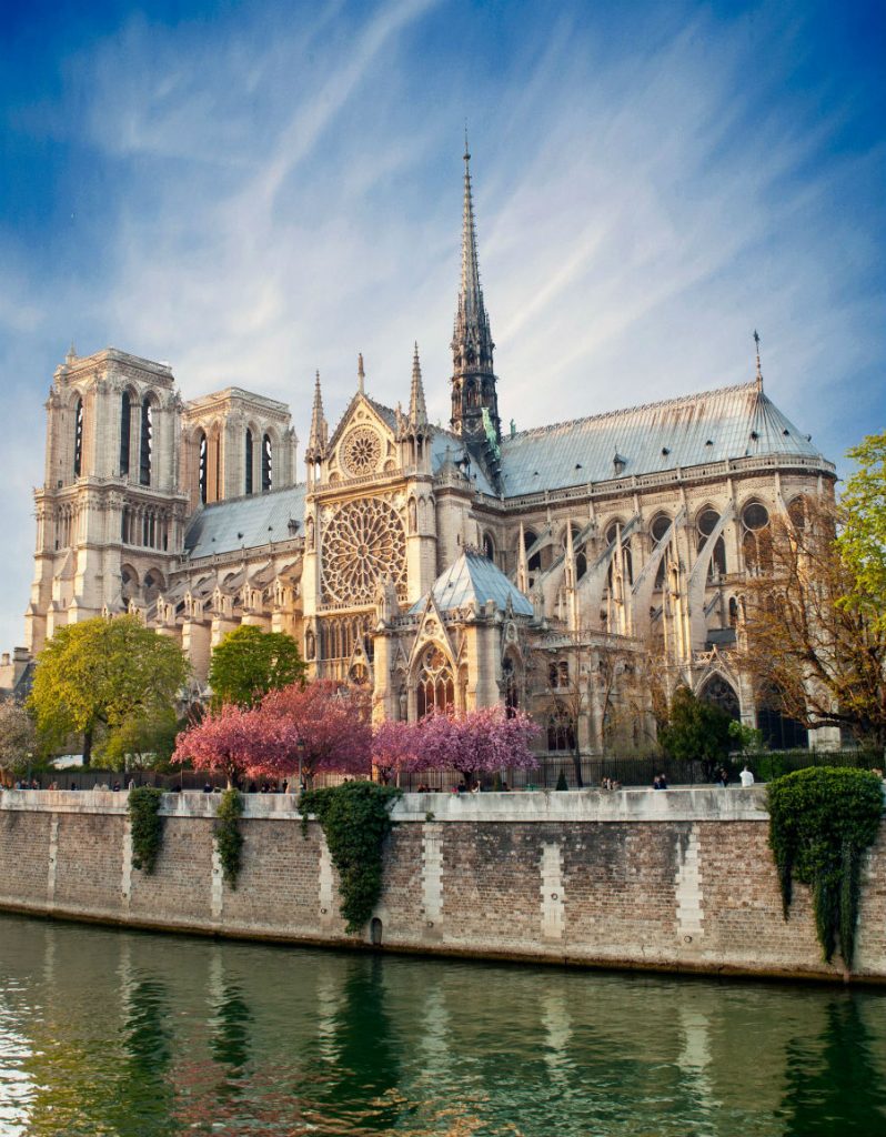 The 10 Most Amazing Churches in the World