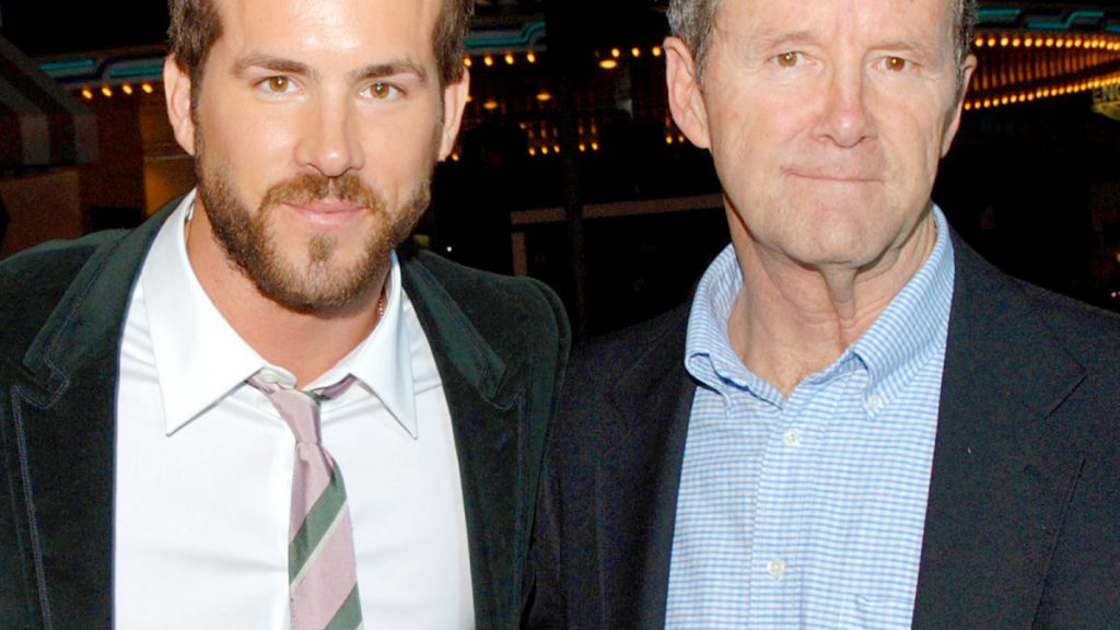 20 Reasons Why Blake Lively is an Awesome Celebrity Wife (and Mom)