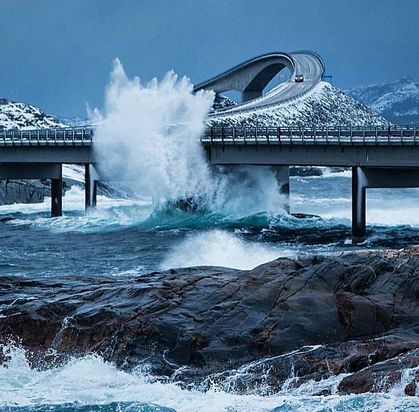 10 Best Road Trips in the World