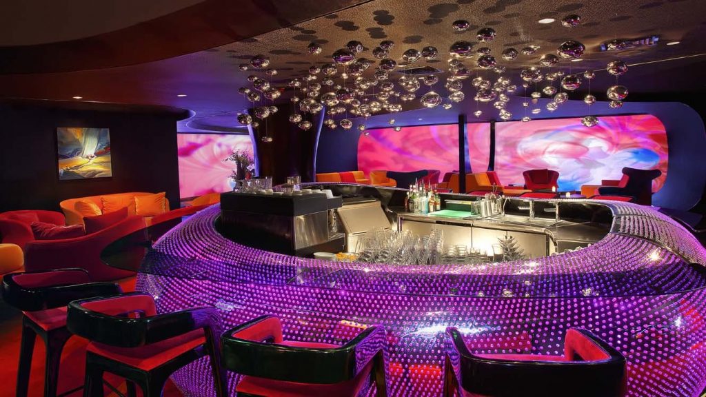 15 Most Stunning Movie Theaters Around The World