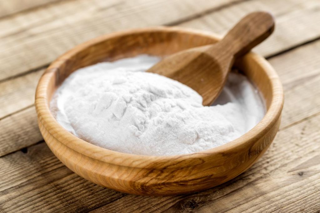 7 Quirky Tips for Whitening Your Teeth