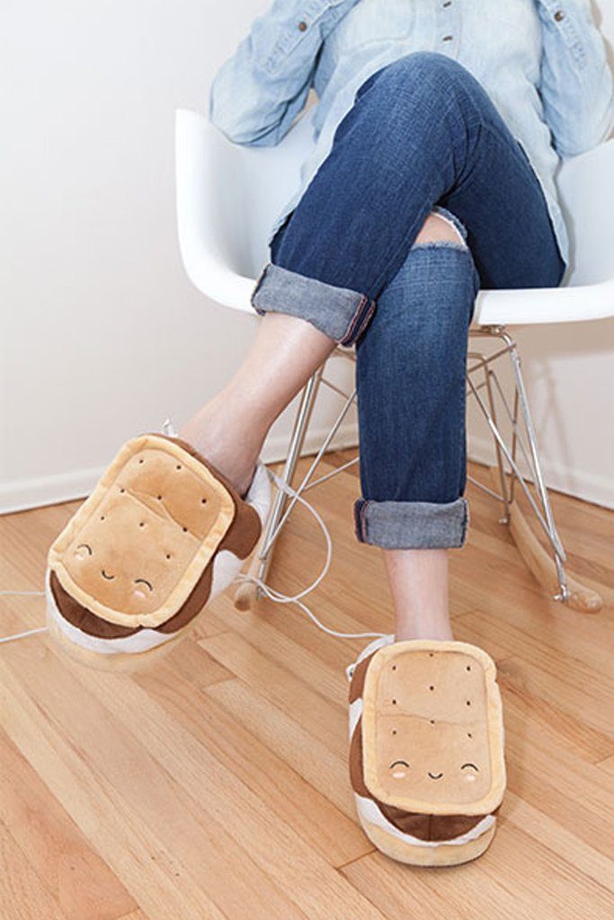 12 Christmas Gift Ideas For Your Female Best Friend