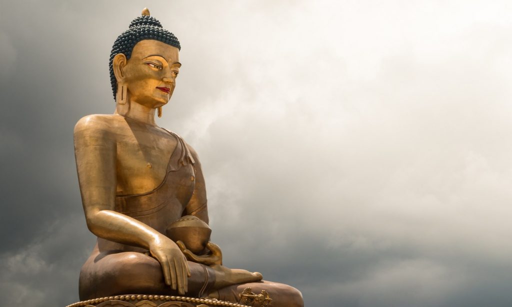 16 Most Awesome Giant Buddha Statues From Around The World