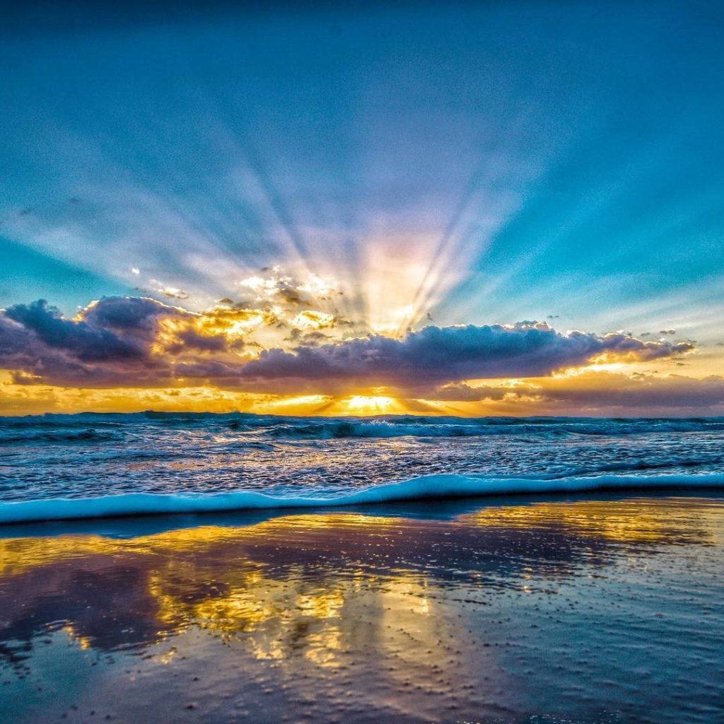 Ben Mulder Takes The Best Pictures of Sunrises in Southeast Queensland