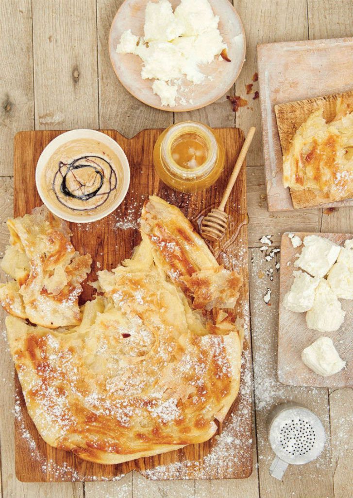 10 Kinds of Pizza from All Around the World