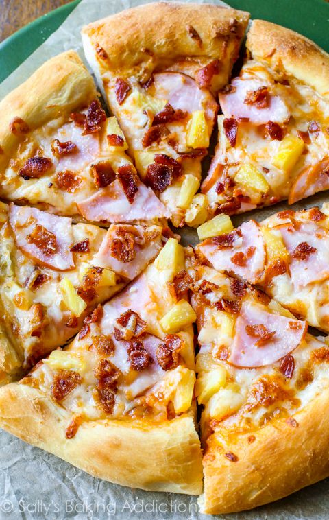 10 Kinds of Pizza from All Around the World