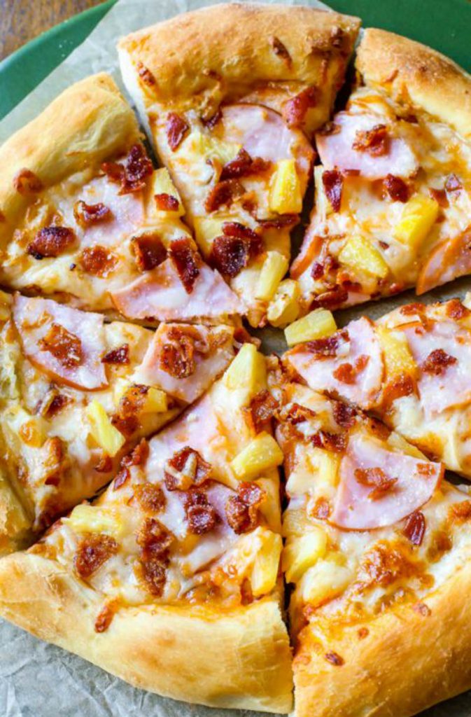 10 Kinds of Pizza from All Around the World