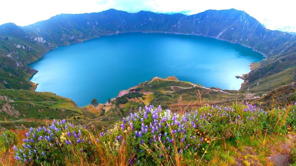 9 Most Beautiful Crater Lakes In The World