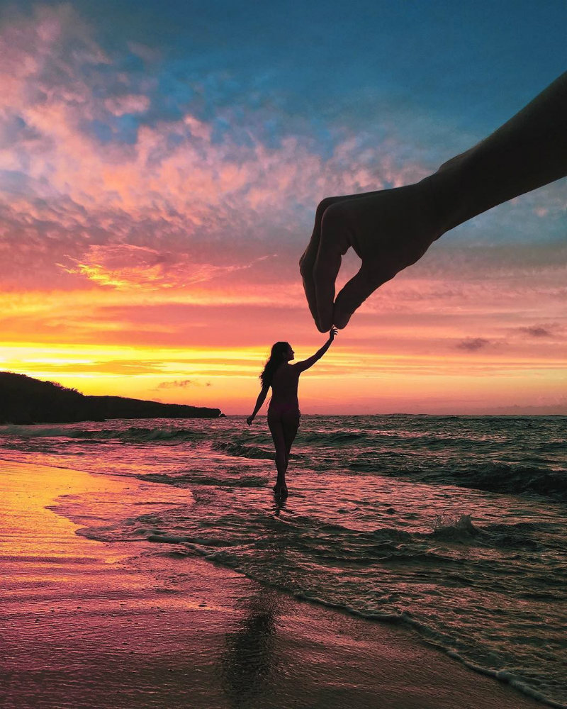 Kyle Huber Has More Original Vacation Photos Than You Do