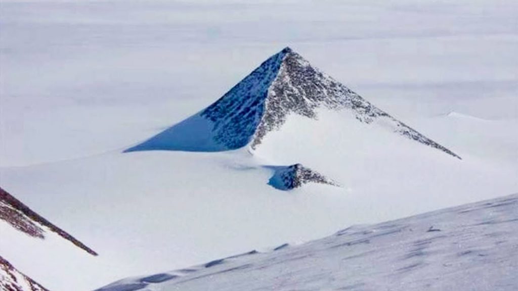 7 Conspiracy Theories About Antarctica
