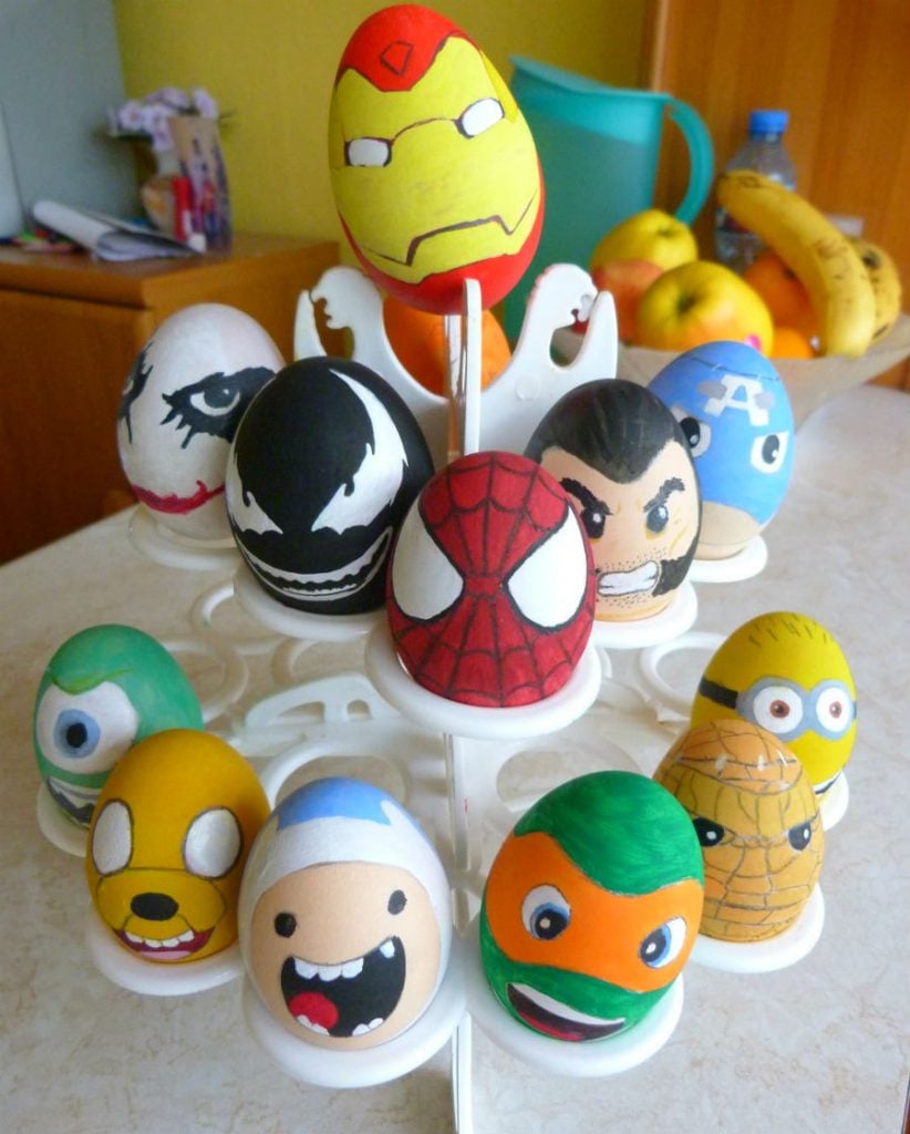 18 Fun-Tastic Easter Egg Decoration Ideas