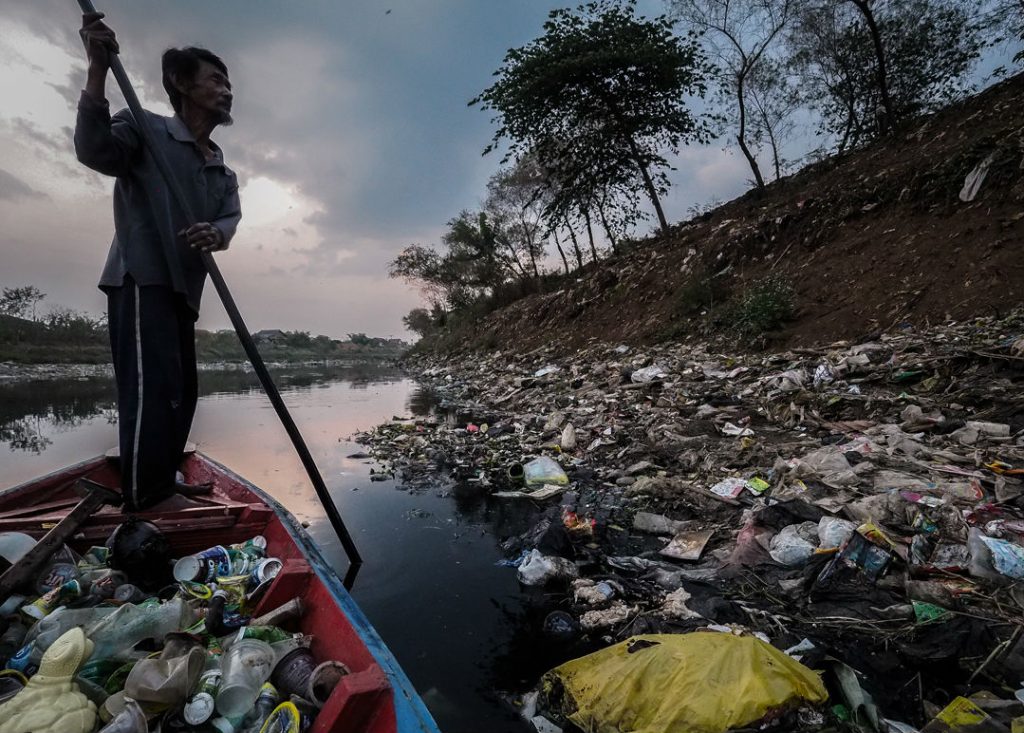 The 7 Most Perilous Rivers and Lakes in the World